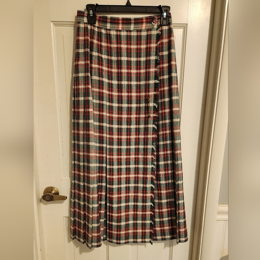 Vintage Susan Bristol Pleated Plaid Skirt ,size 8